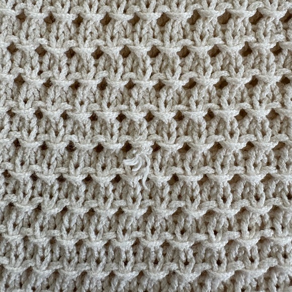 Madewell Cream Textured Sweater Size Medium crochet - Picture 15 of 15